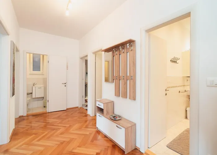 Spinut Urban Retreat Appartement *