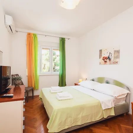 Spinut Urban Retreat * Сплит